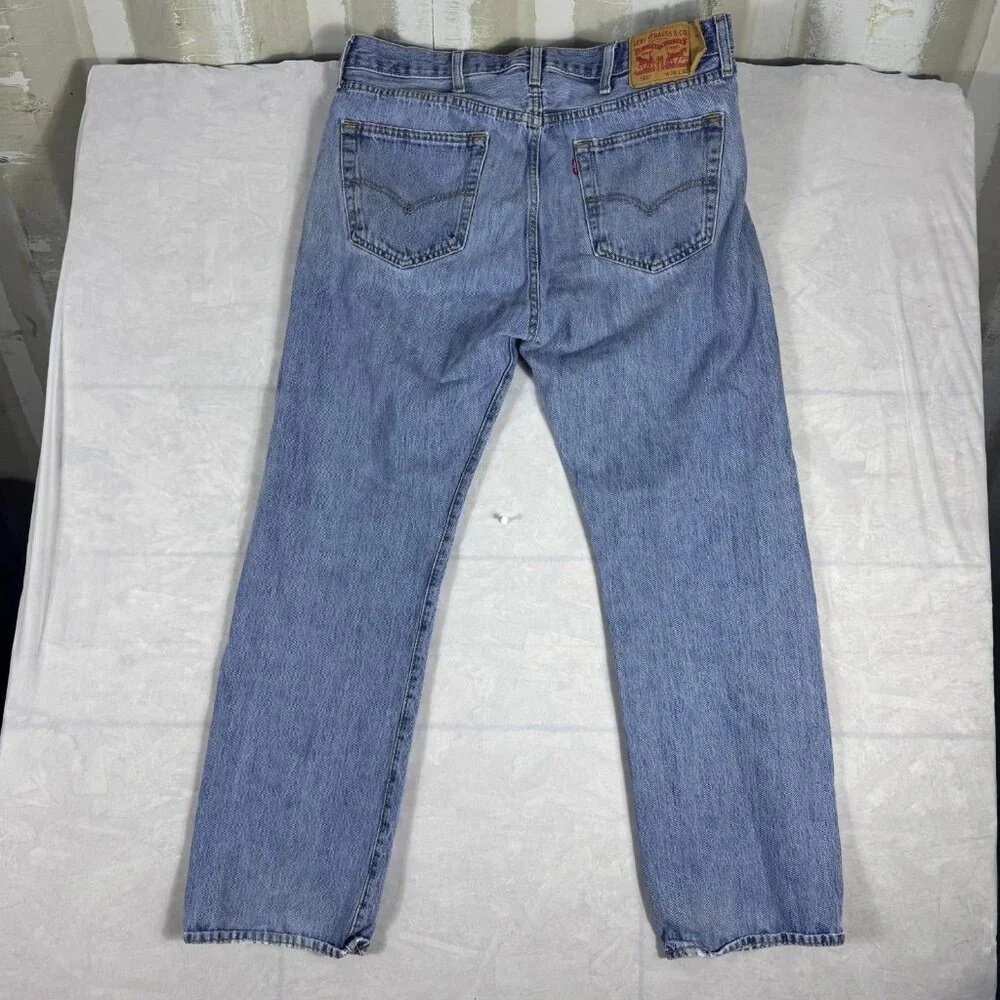 Levi's 501 Men's Straight Leg Jeans‎ Blue Denim Medium Wash 5-Pocket W38 L32